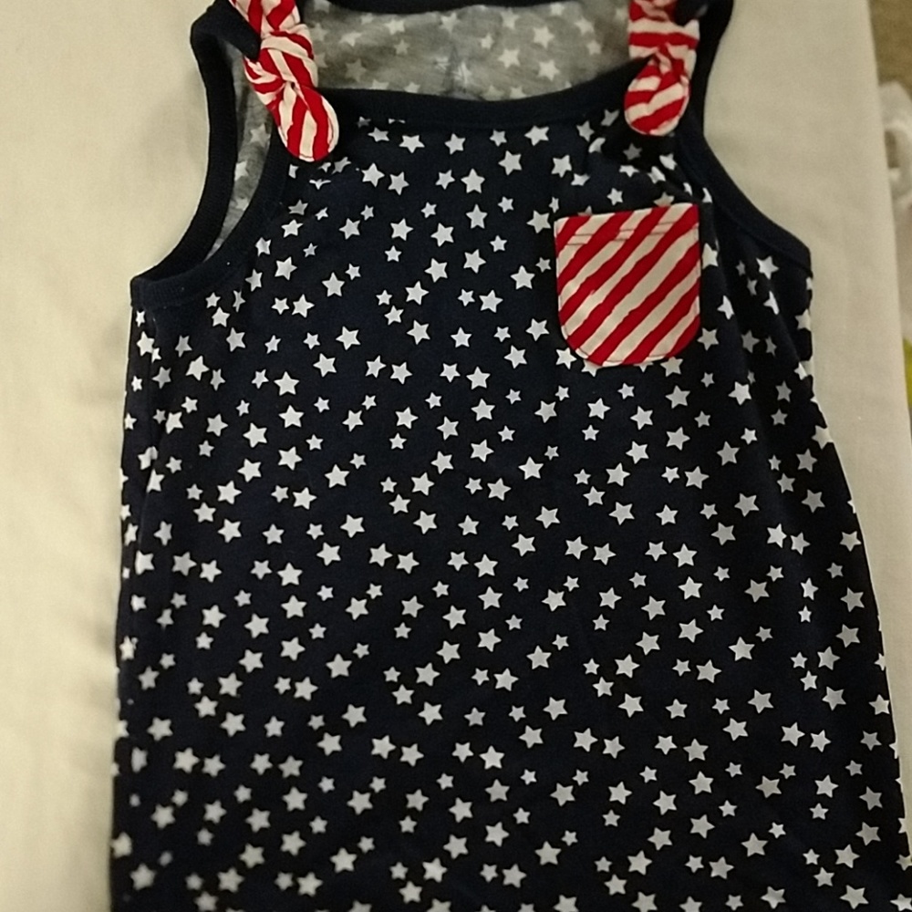 Patriotic tank top with bows